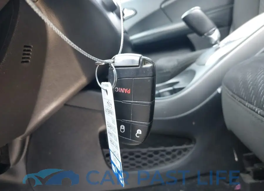 3C4PDCAB9HT636905# 11