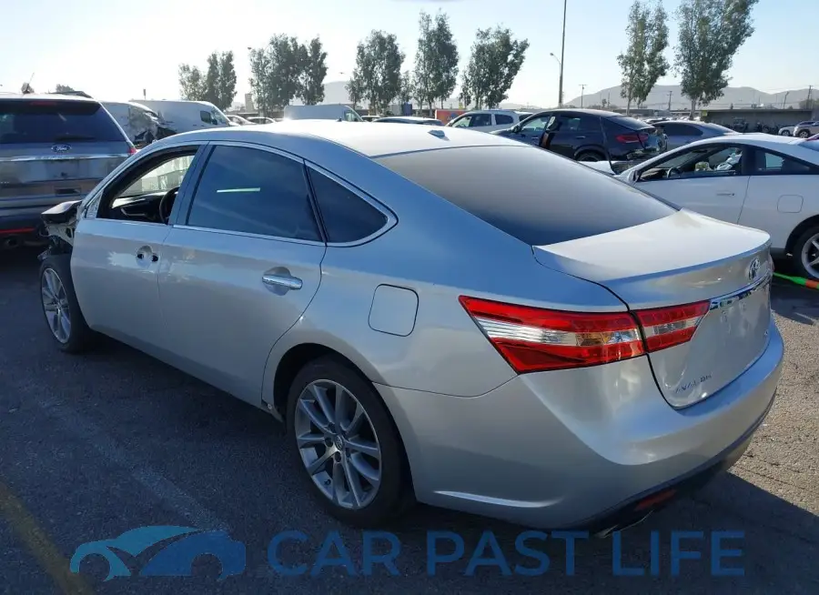4T1BK1EB5EU132766# 3