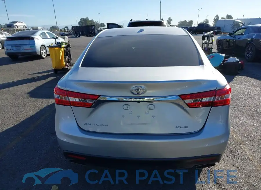 4T1BK1EB5EU132766# 17