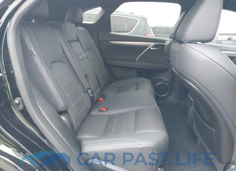 2T2YZMDA7MC307983# 8