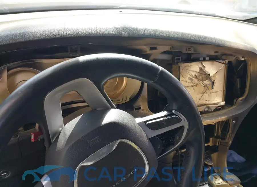 2C3CDXHGXGH318018# 15