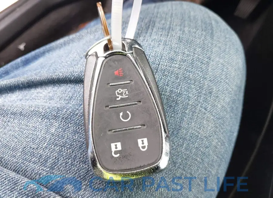 1G1BE5SM1K7102613# 11