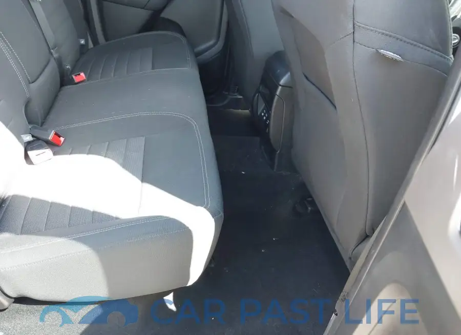 1FTER4FH5KLA63886# 8