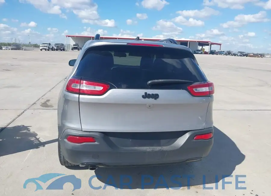 1C4PJLCB5JD542425# 16