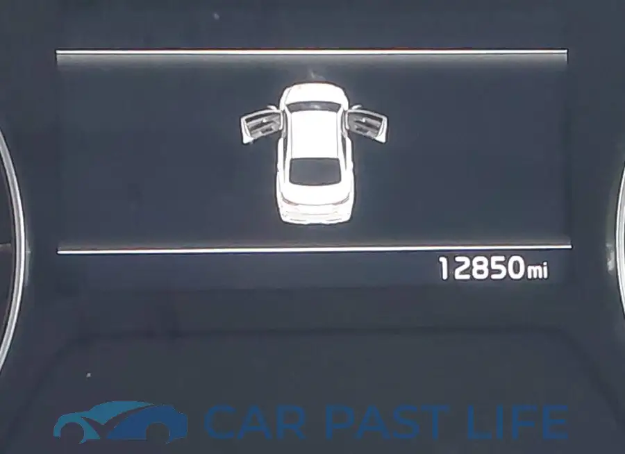 3KPF24AD8RE752093# 11