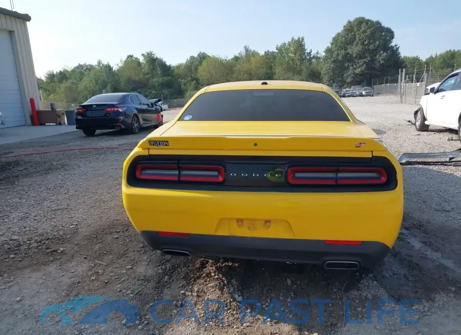 2C3CDZGG2KH532197# 16