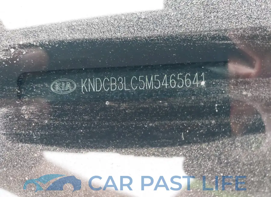 KNDCB3LC5M5465641# 9