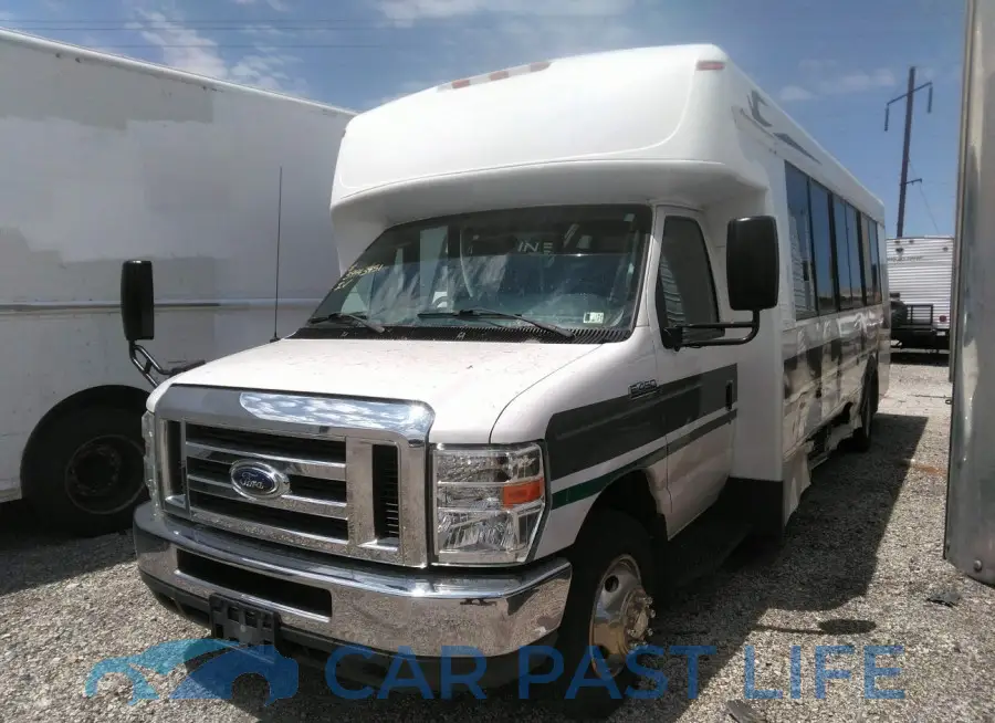 1FDFE4FS8HDC27593# 2