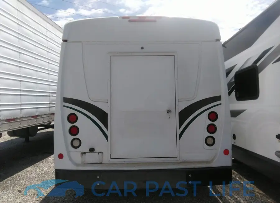 1FDFE4FS8HDC27593# 19
