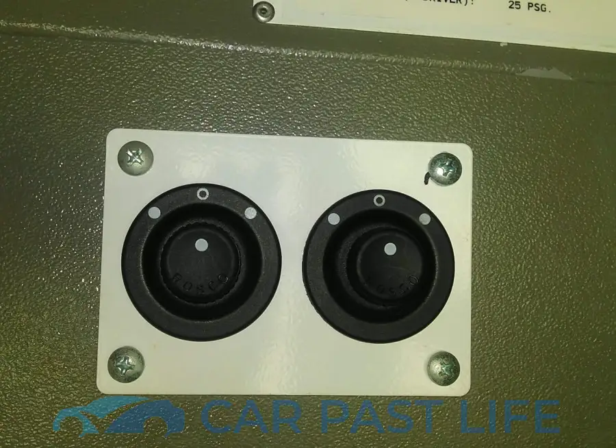 1FDFE4FS8HDC27593# 14