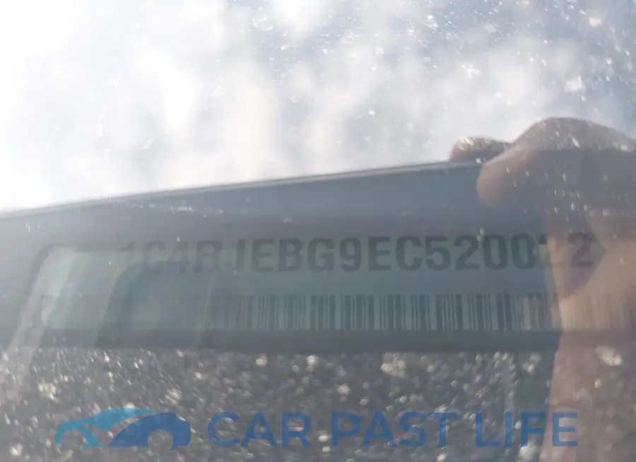 1C4RJEBG9EC520022# 9