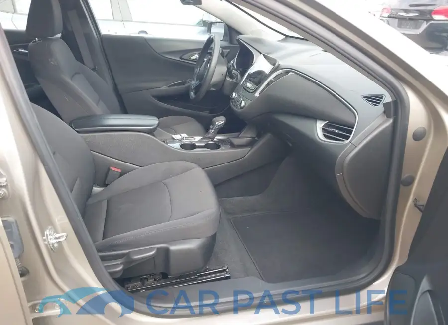 1G1ZD5ST3NF159009# 5