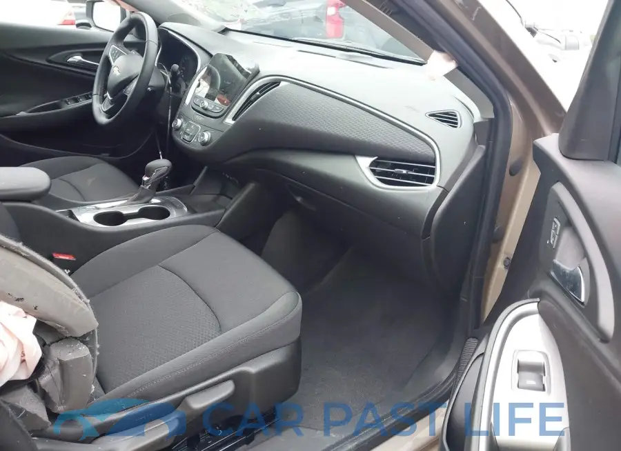 1G1ZG5ST5RF151541# 5