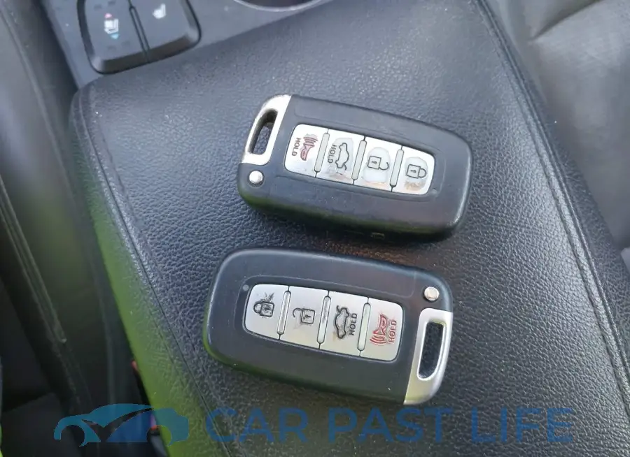 5NPEC4AC2EH897975# 11