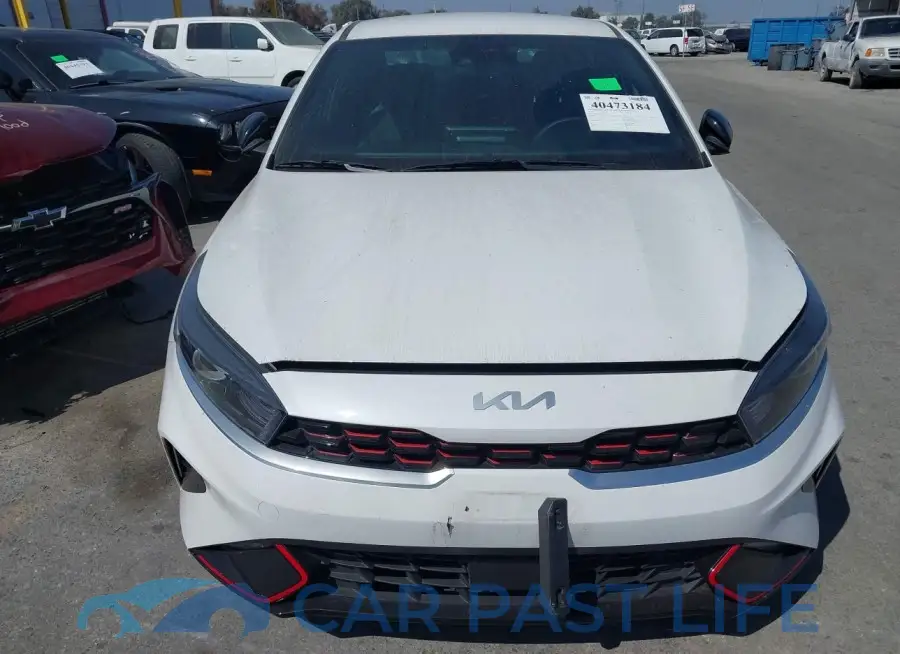3KPF54AD3PE580981# 12