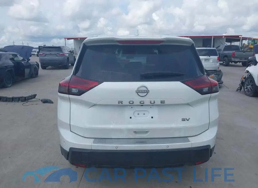 JN8BT3BA6RW351145# 16