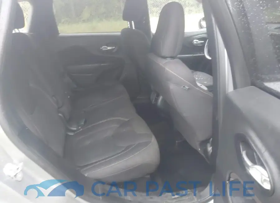 1C4PJMCB7GW120529# 8