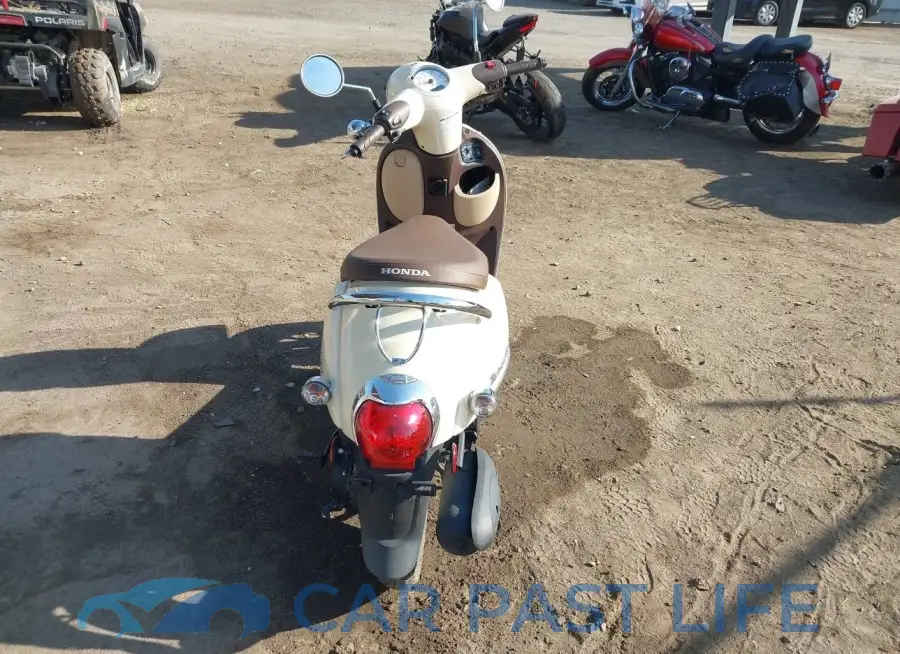 JH2AF7713NK502885# 6