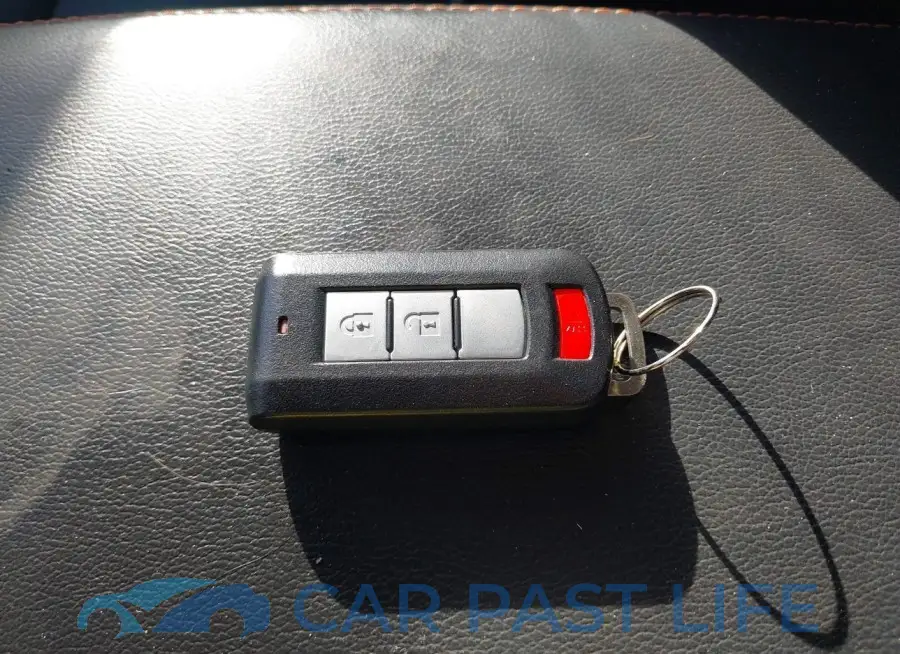 JA4AT5AA6JZ041210# 11