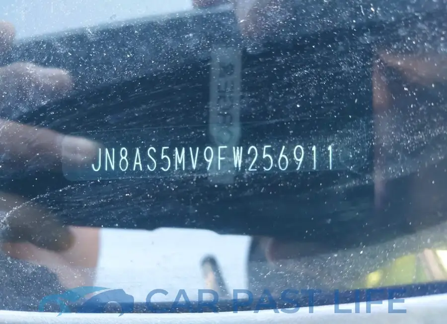 JN8AS5MV9FW256911# 9
