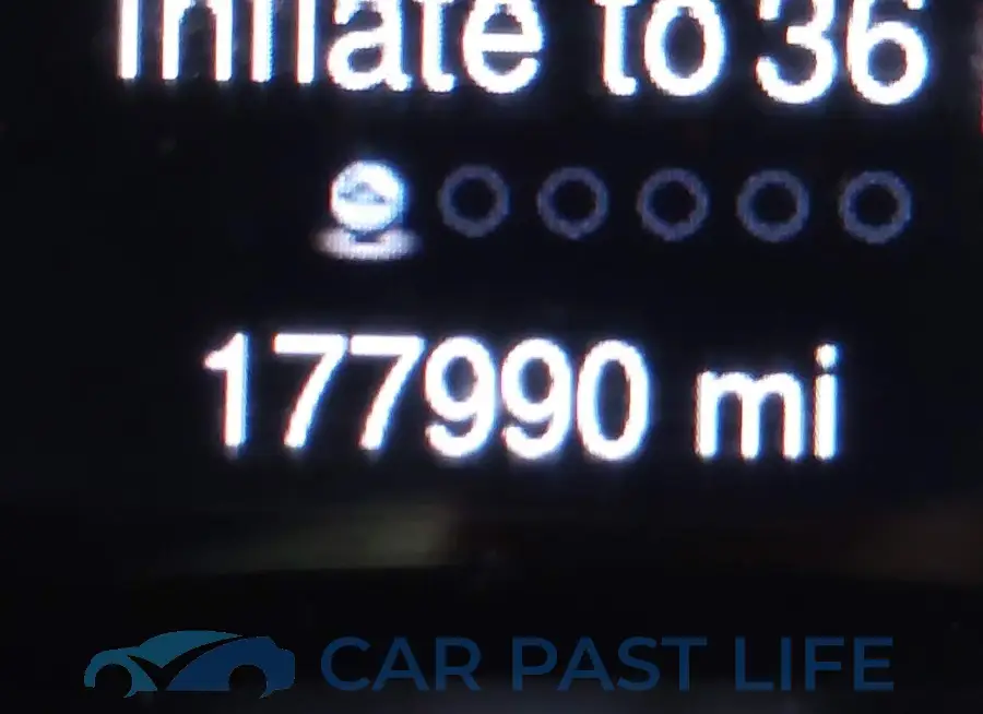 1C4SDJCT7FC240226# 16