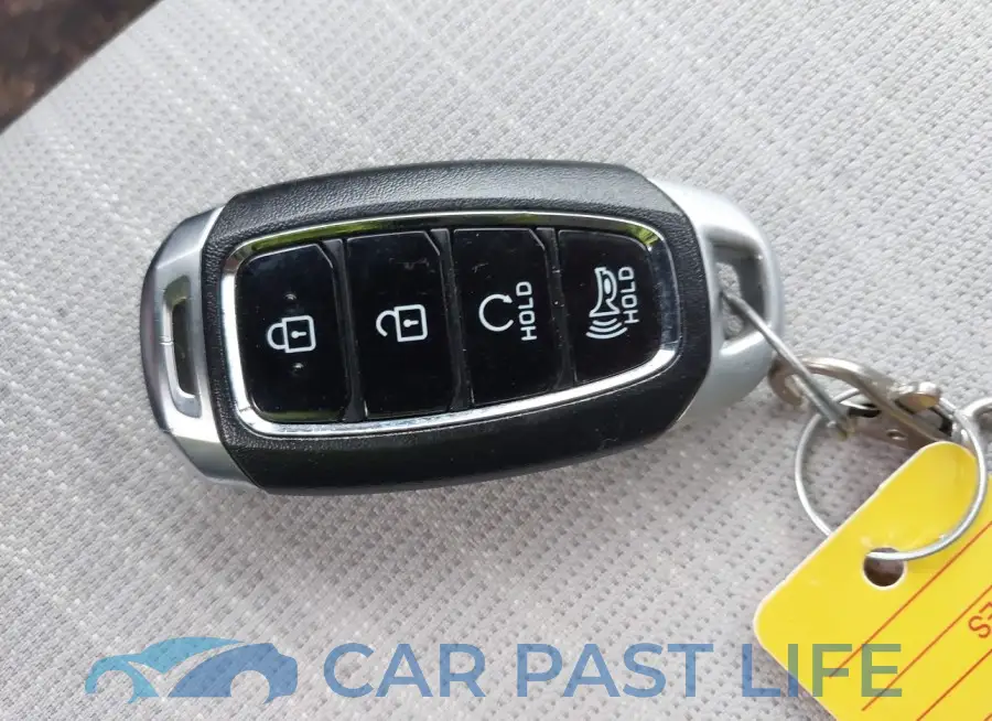 KM8K6CAB0PU957395# 11