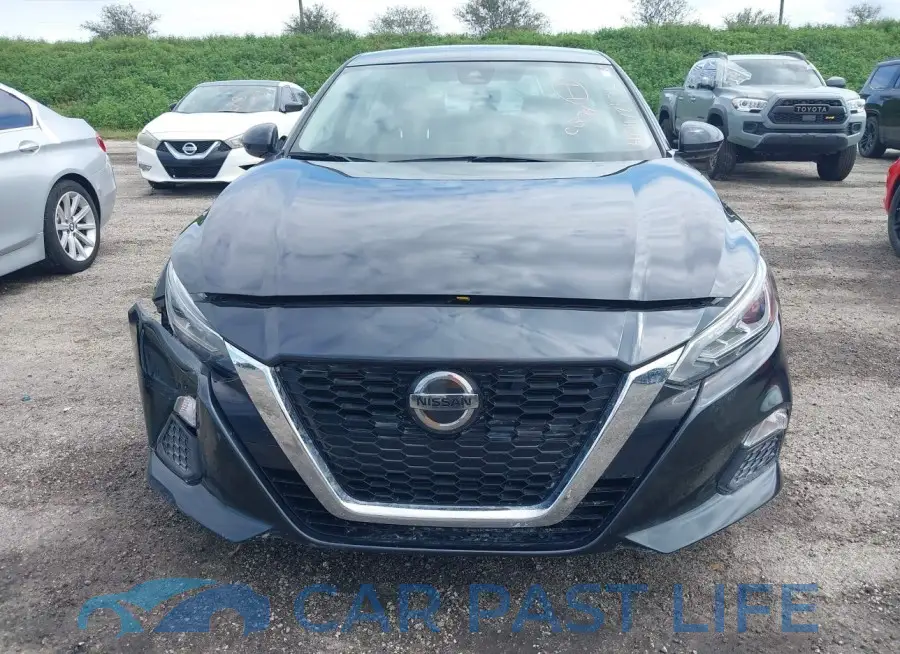 1N4BL4DV7NN377163# 12