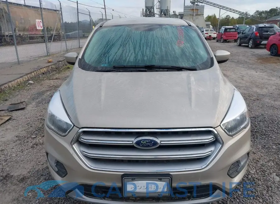 1FMCU9G91HUA59715# 12