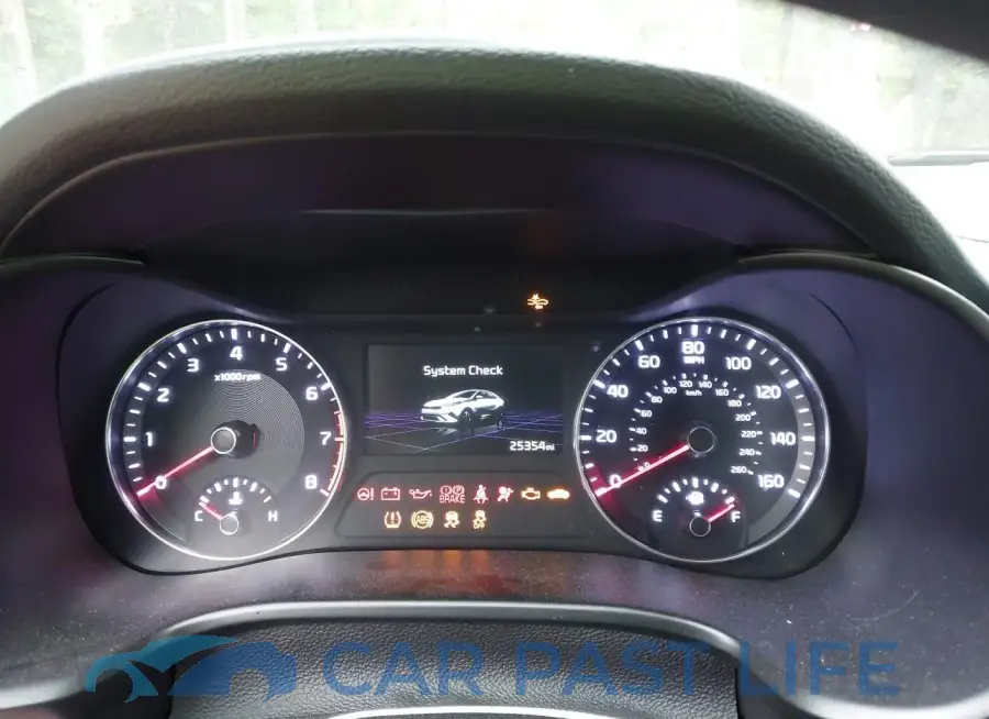 3KPF24AD1PE596587# 7