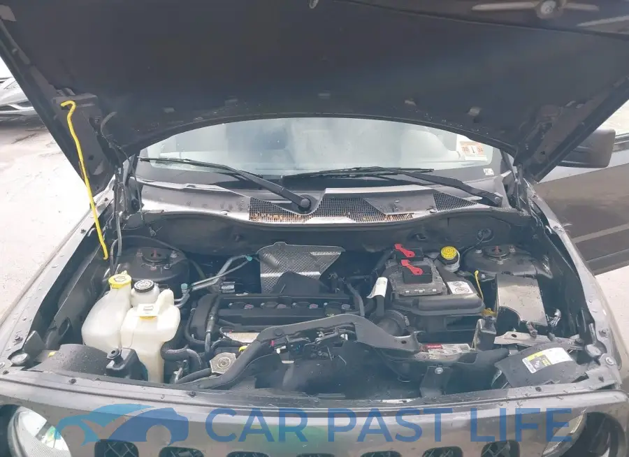 1C4NJPFA6HD207962# 10