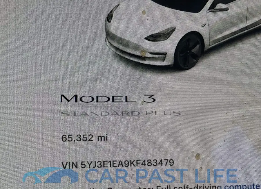 5YJ3E1EA9KF483479# 15
