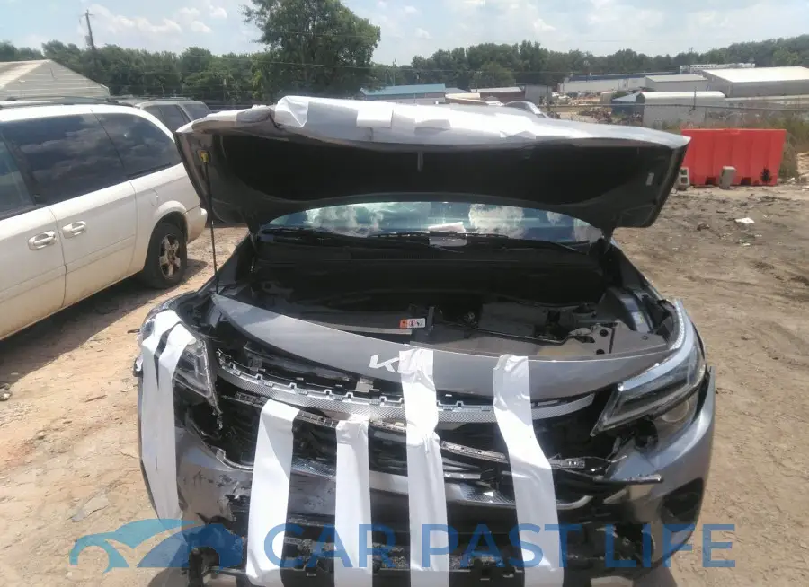 KNDER2AA7R7606401# 6