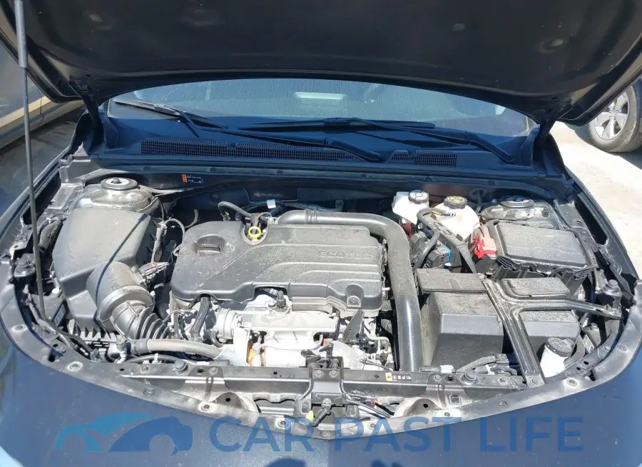 1G1ZD5ST6RF162041# 10