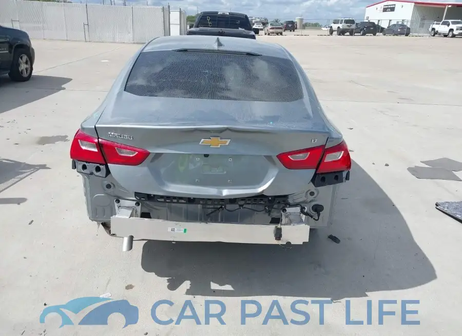 1G1ZD5ST8RF241663# 17