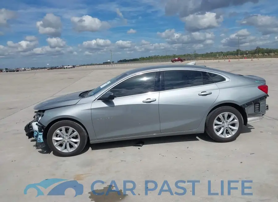 1G1ZD5ST8RF241663# 15