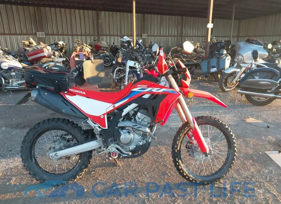 MLHND1657M5002157# 12