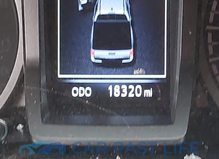 3TMCZ5AN0NM521363# 7