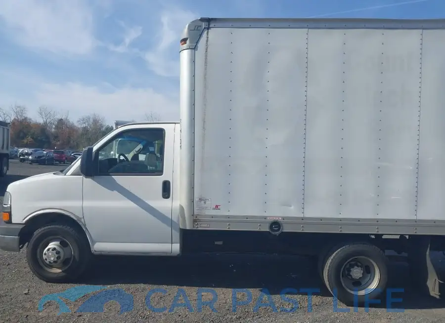 1GB3G2CG2F1267645# 14