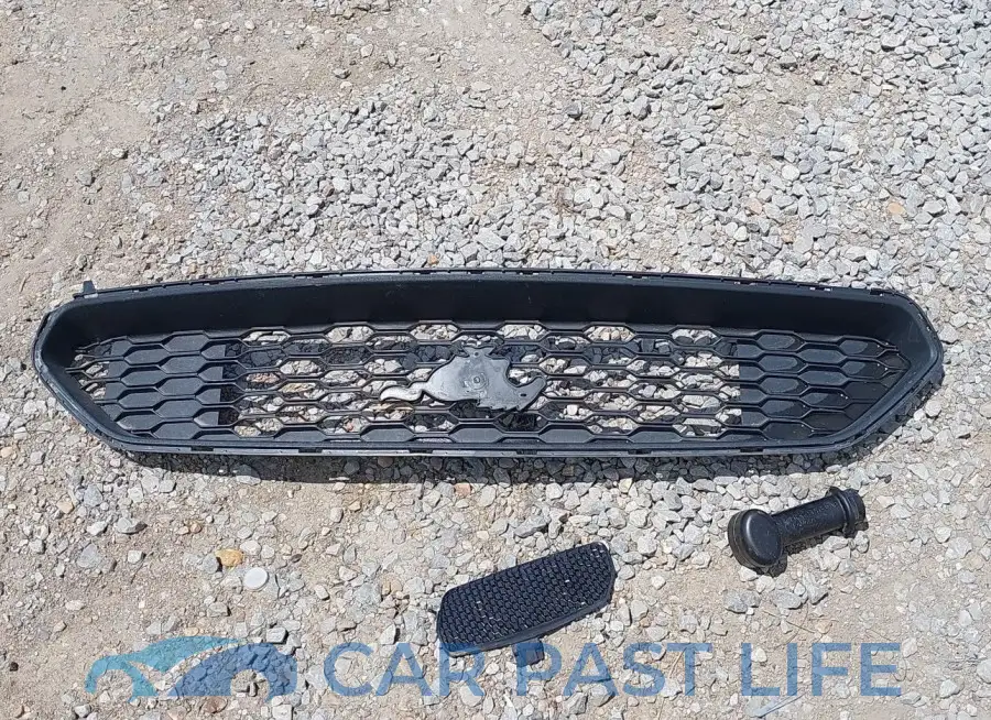 1FATP8UH6M5125137# 12
