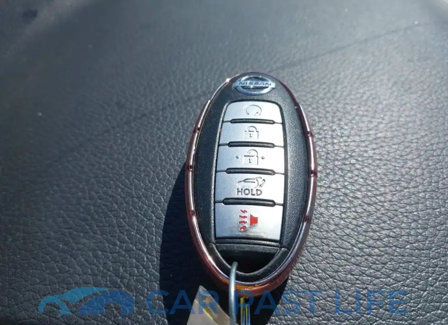 KNMAT2MV4JP588815# 11