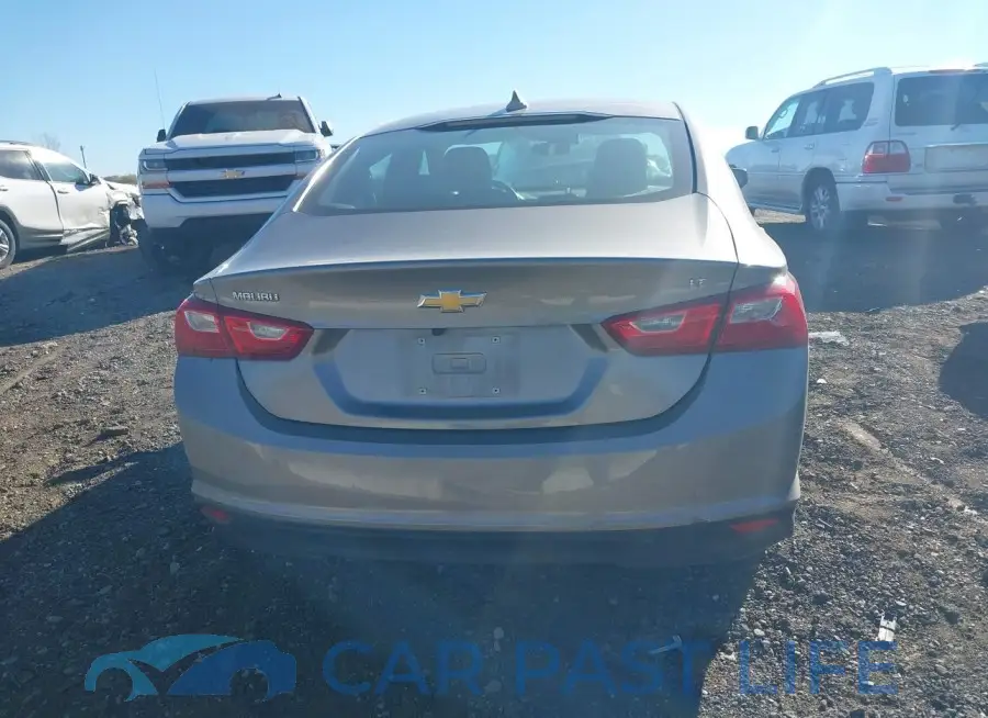 1G1ZD5ST4PF172676# 16
