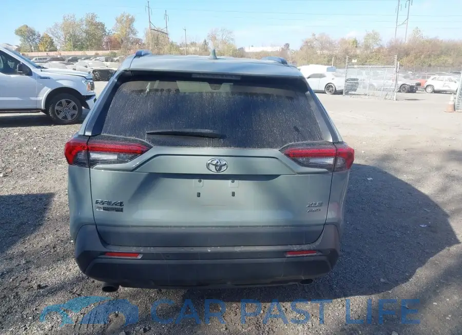 2T3A1RFV6MW178327# 16