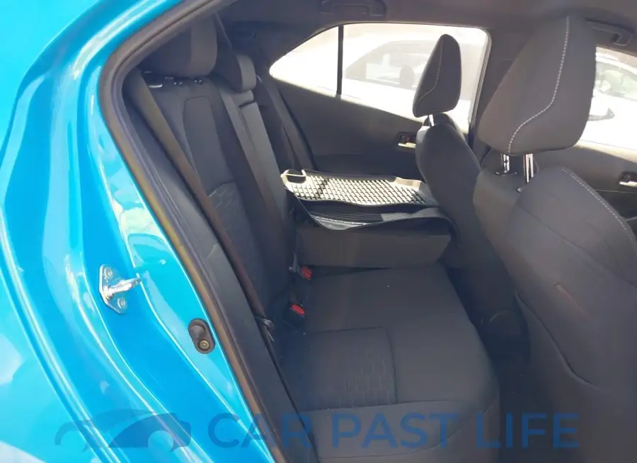 JTND4MBEXN3182166# 8