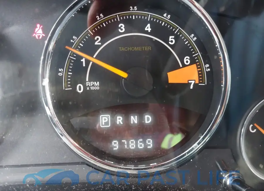 1C4NJDEB3HD125325# 15