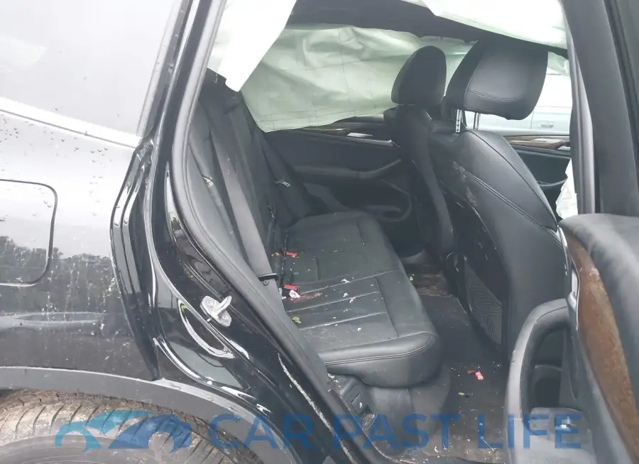 5UXTR7C51KLF34159# 8