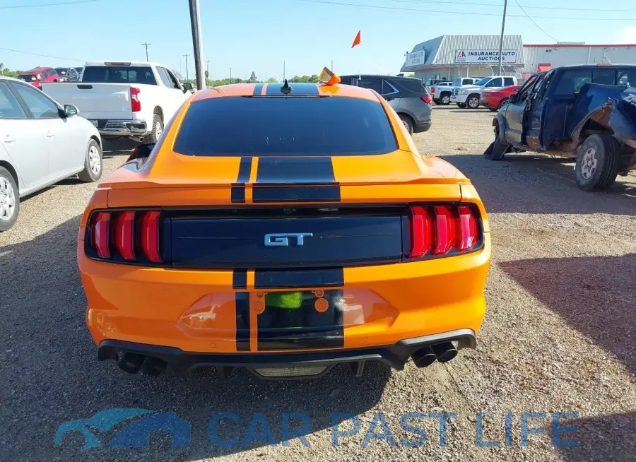 1FA6P8CF1M5150461# 16