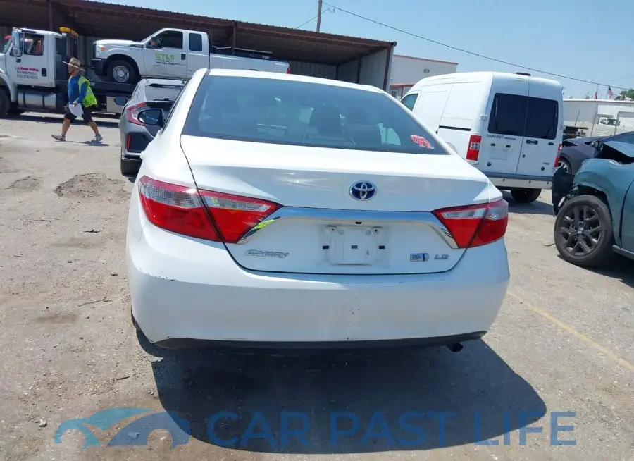 4T1BD1FK6HU206130# 17
