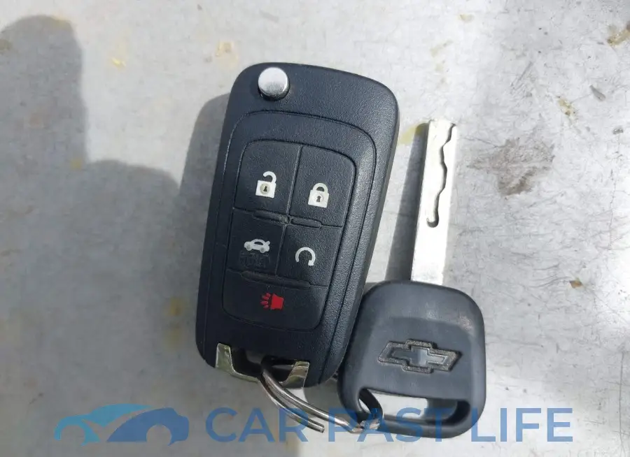 2G1FC1E39E9224318# 11