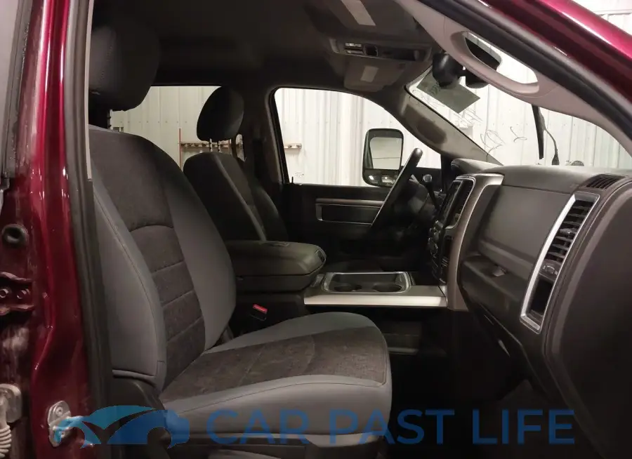 3C63RRHL2JG422992# 5