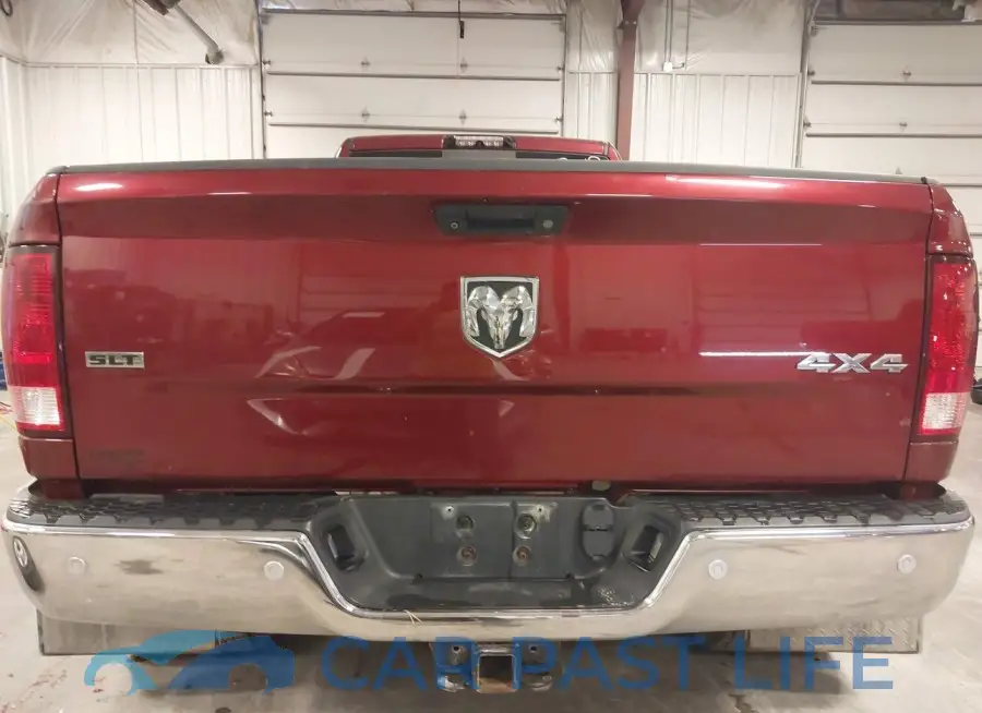 3C63RRHL2JG422992# 8